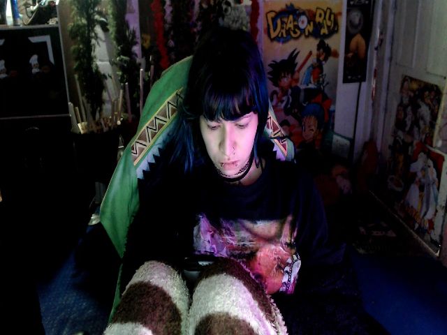 Live sex webcam photo for umaru_michae #272894752