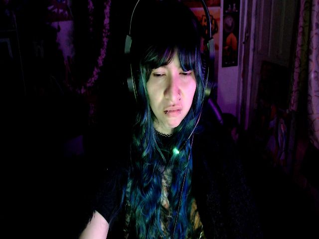 Live sex webcam photo for umaru_michae #273158119