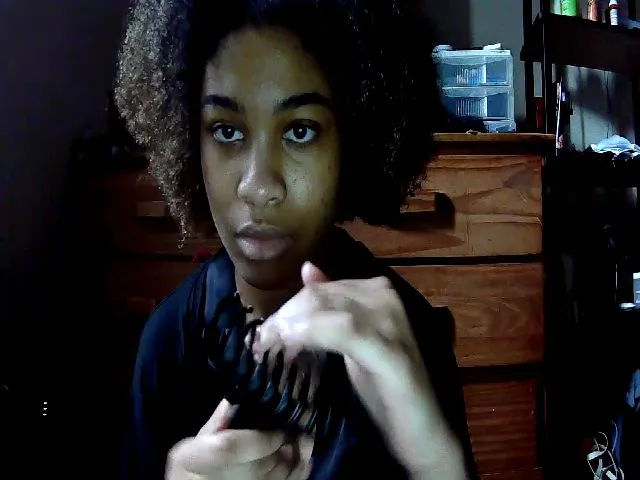 Live sex webcam photo for vanessareyes7 #272845309