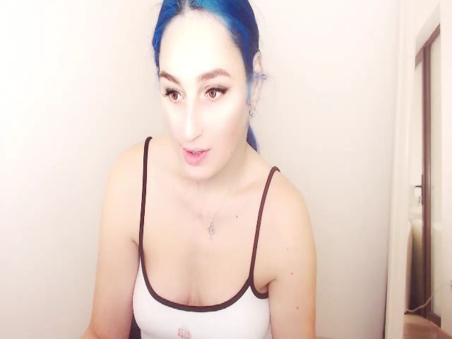 Live sex webcam photo for wetkittycum #271900419