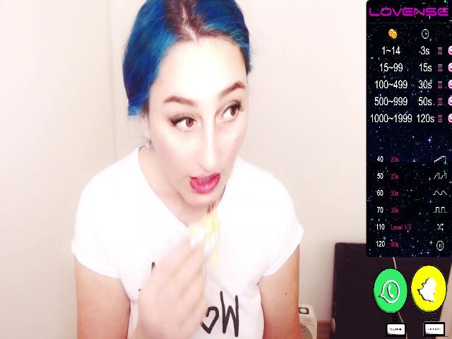 Live sex webcam photo for wetkittycum #272196386