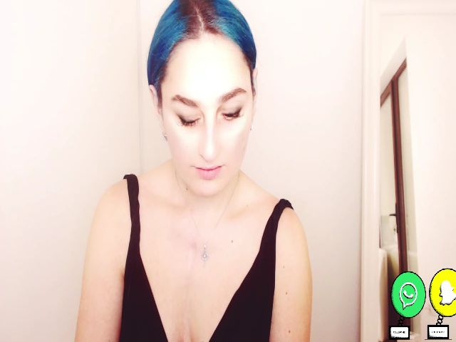 Live sex webcam photo for wetkittycum #272245227