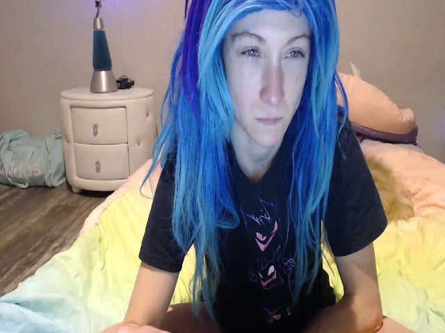 Live sex webcam photo for xKawaiiQueenx #271963679