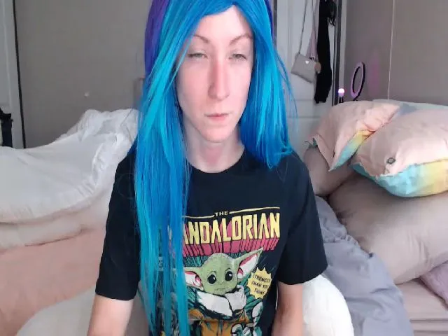 Live sex webcam photo for xKawaiiQueenx #272707304