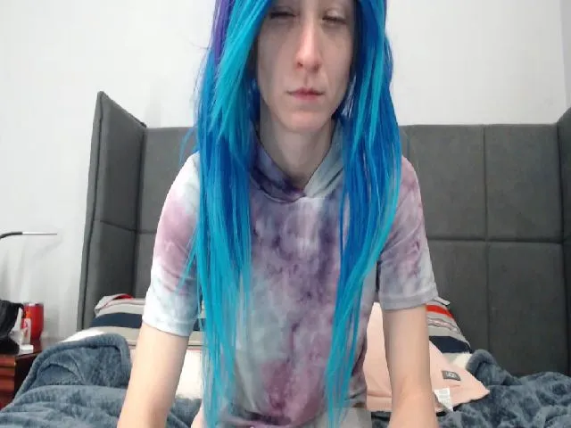 Live sex webcam photo for xKawaiiQueenx #272945707