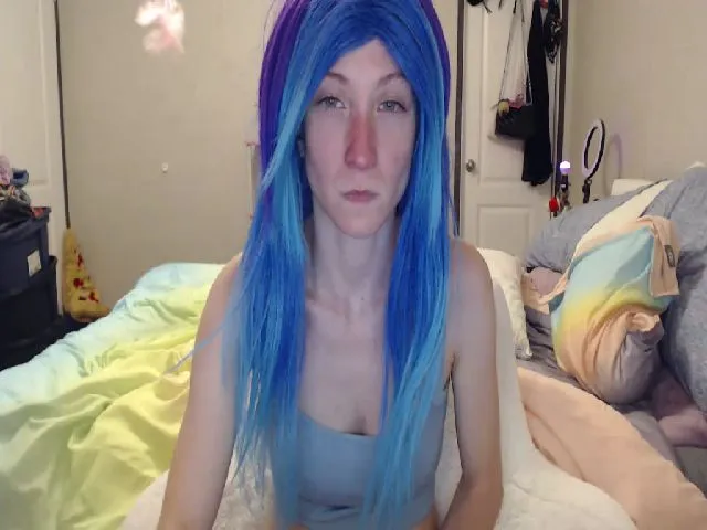 Live sex webcam photo for xKawaiiQueenx #273306797