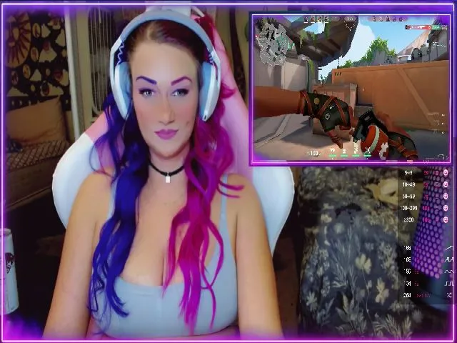 Live sex webcam photo for xLucyFord #272572136