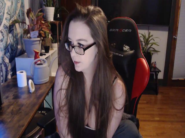 Live sex webcam photo for xQueenKendrax #273905072