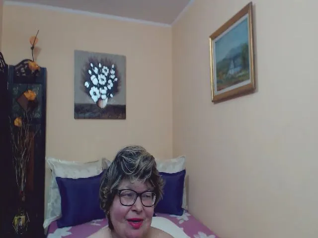 Live sex webcam photo for xSweetKarina #272586119