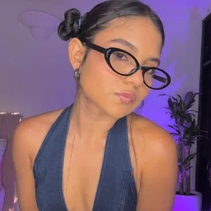 Live sex webcam photo for xoxo_danna