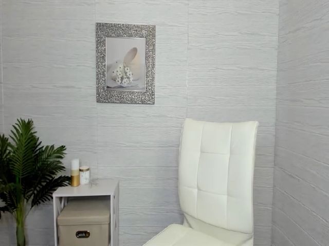 Live sex webcam photo for xx_code #271884370