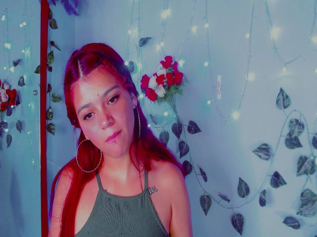 Live sex webcam photo for yo_soy_vanee #272600658