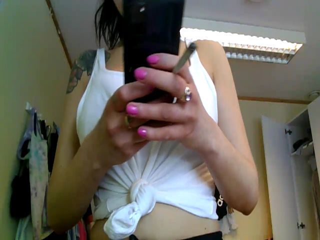 Live sex webcam photo for yonghardcore #273294546