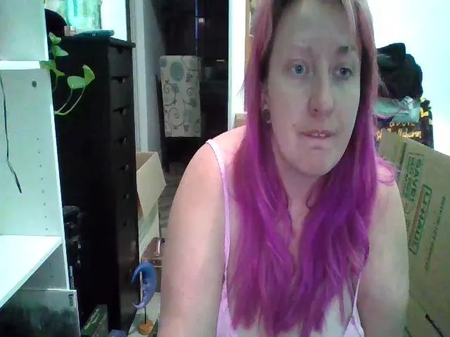 Live sex webcam photo for zalina #272784829