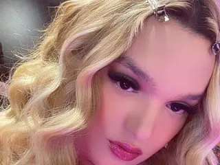 Live sex webcam photo for CameronDiiaz #6893141