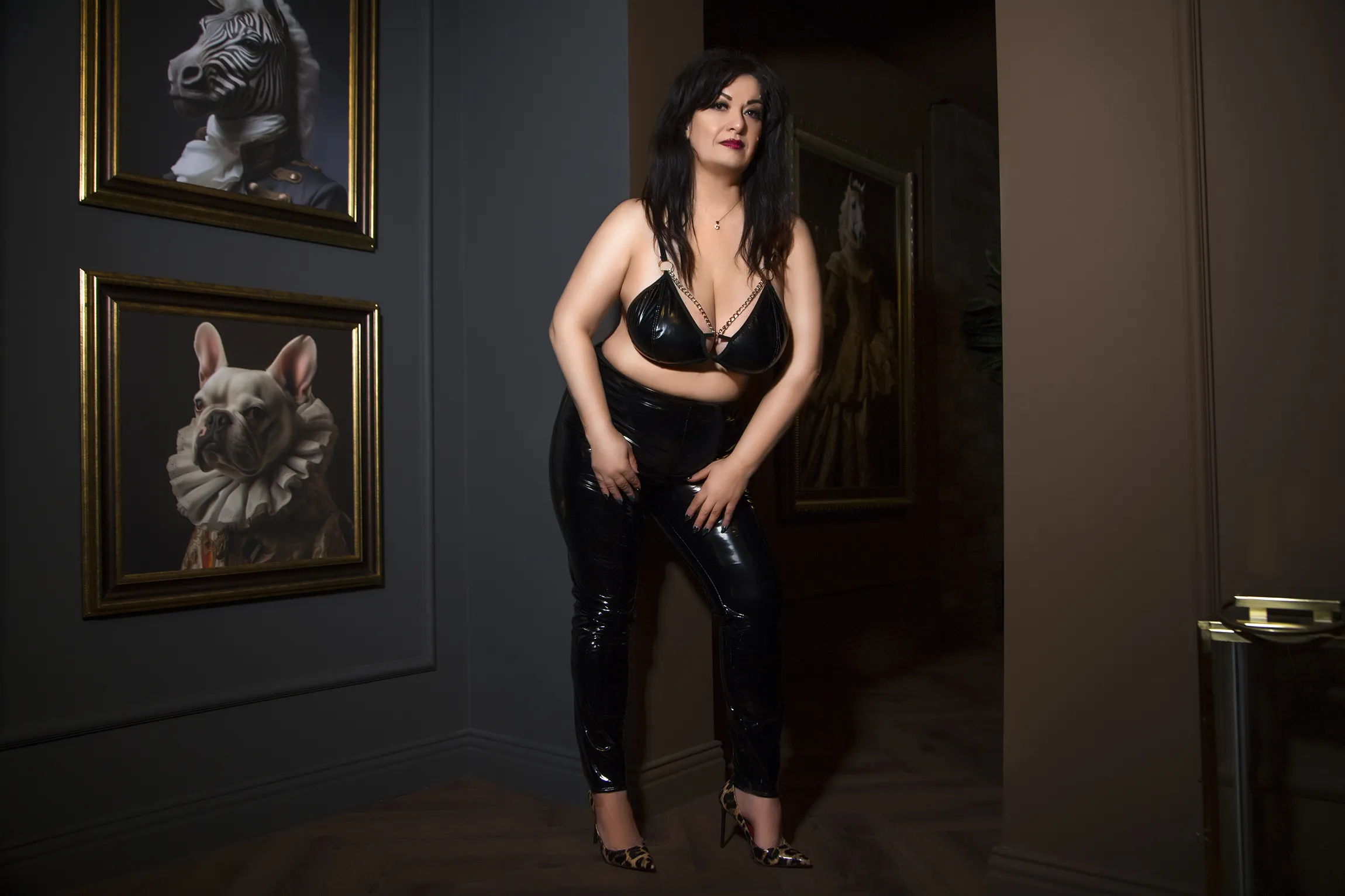 Live sex webcam photo for SarahGrays #8032451