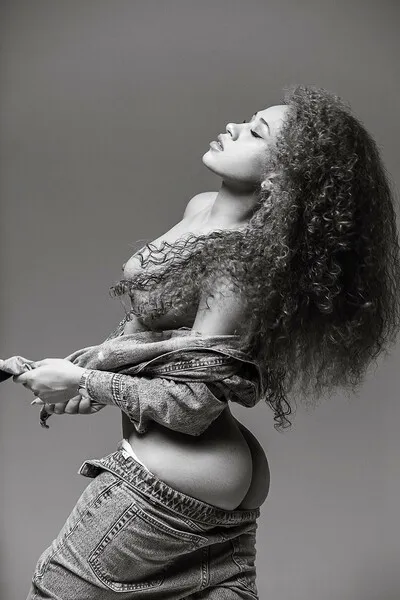 Live sex webcam photo for GretelBaker #3835392