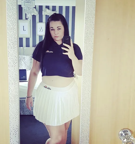 Live sex webcam photo for JadeBigBoobs #2975594
