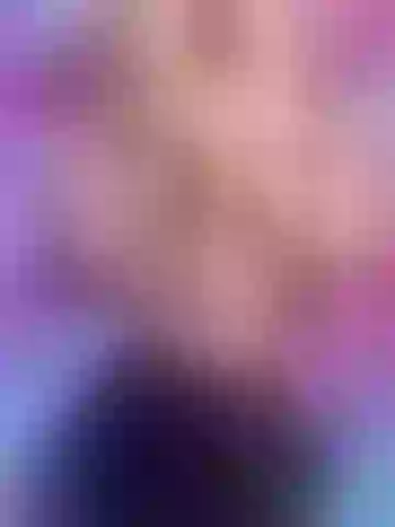 Live sex webcam photo for MileySweet18 #2768359