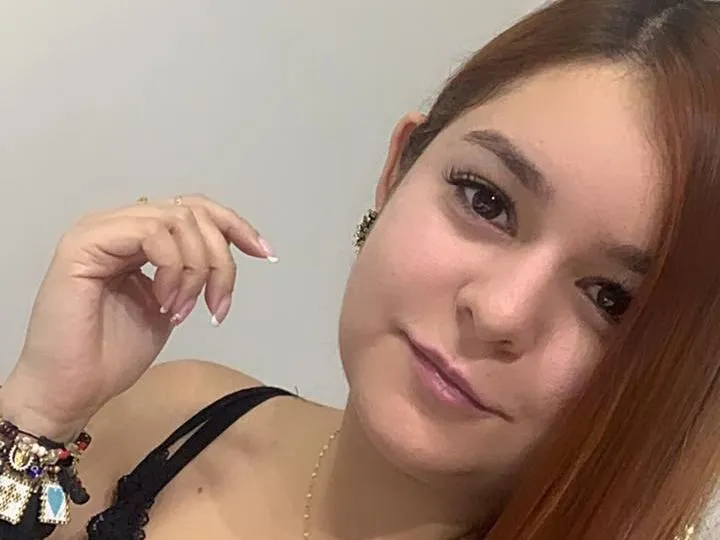 Live sex webcam photo for JasminThomas #2260135