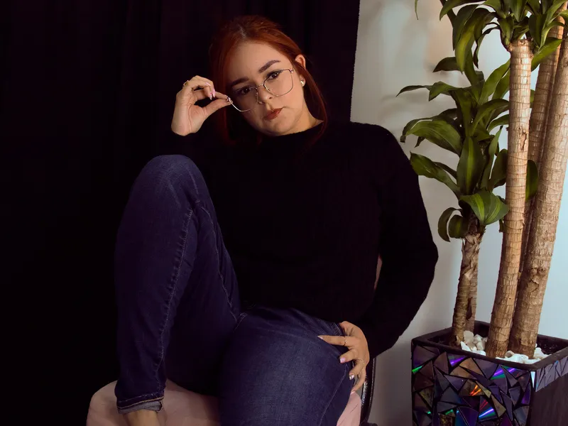 Live sex webcam photo for JasminThomas #2194774