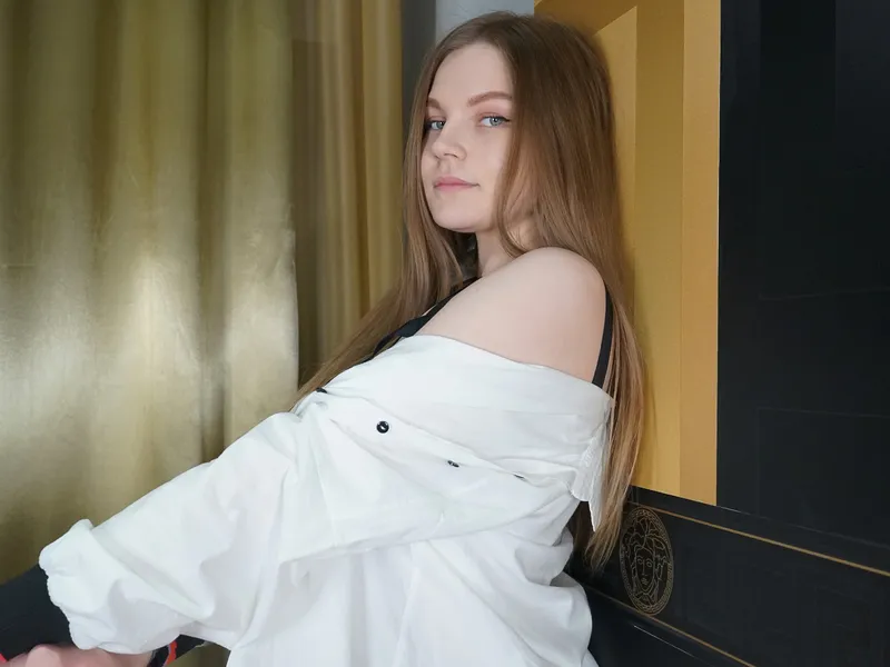 Live sex webcam photo for PollyMoore #2321947