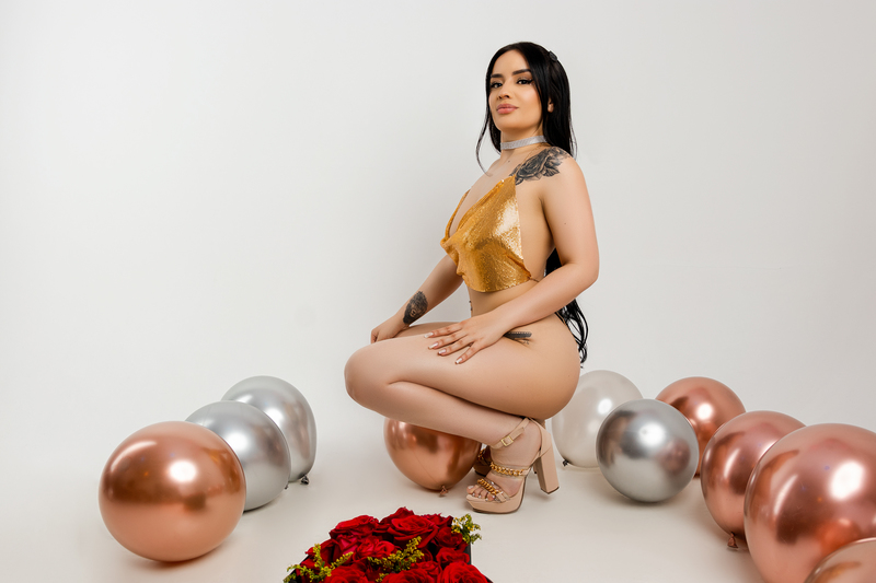 Live sex webcam photo for HannaMartinns #3356960