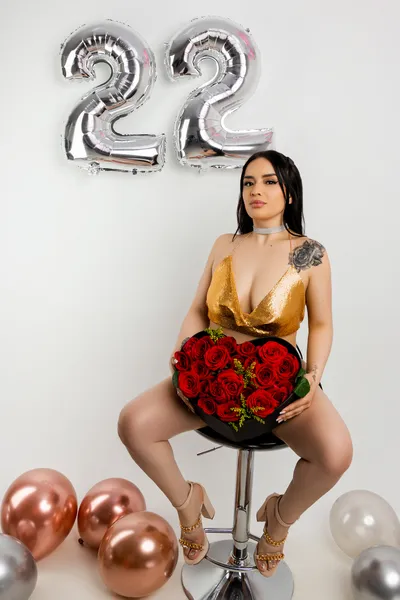 Live sex webcam photo for HannaMartinns #3356954