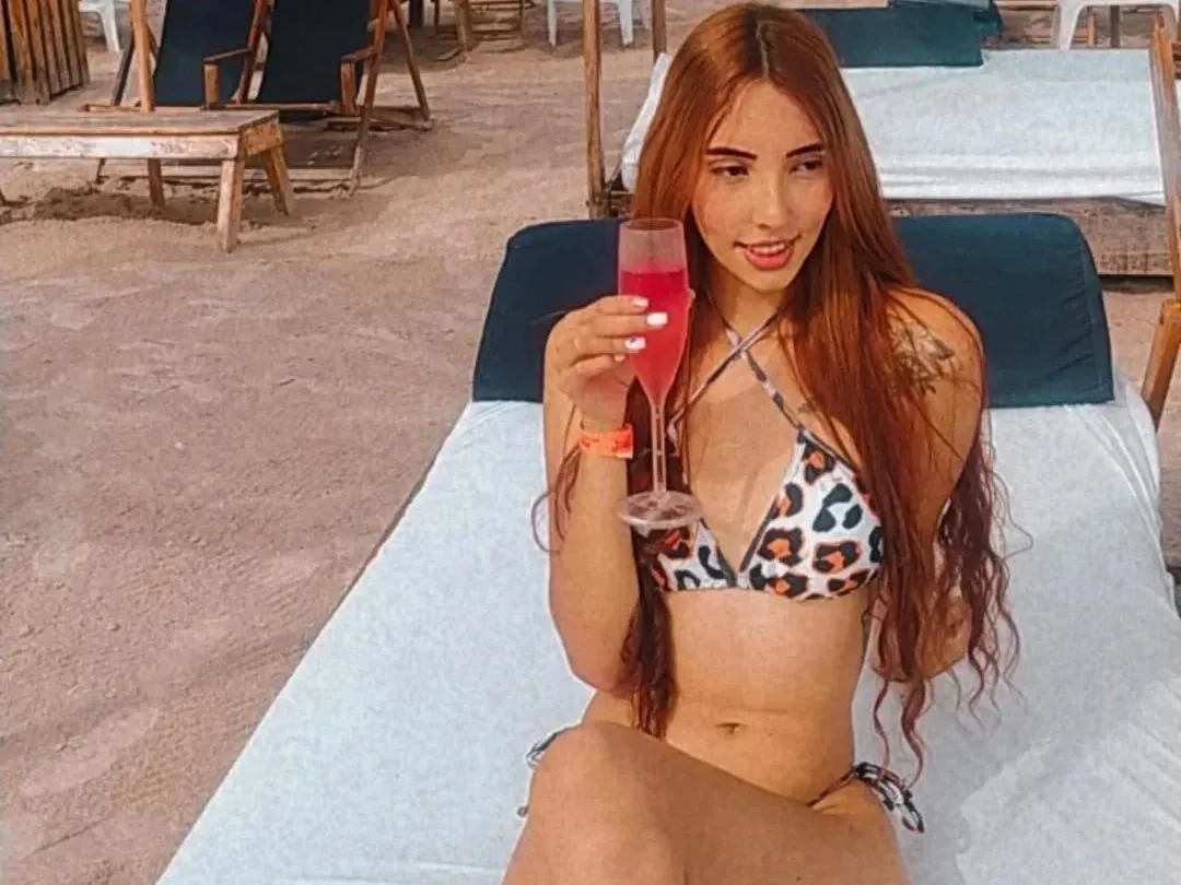 Live sex webcam photo for Anaisminn #5760994