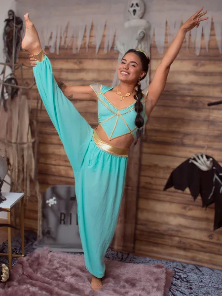 Live sex webcam photo for HellenKostner #2682552