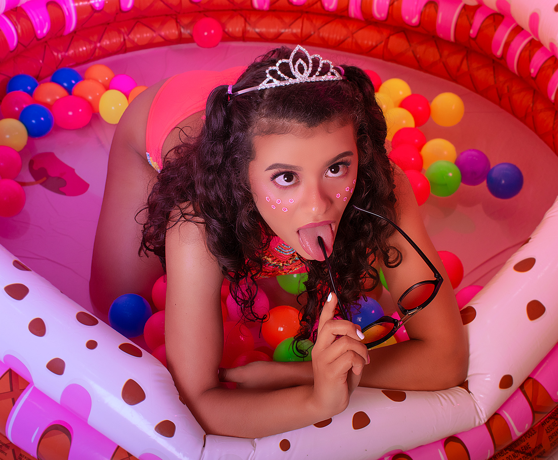 Live sex webcam photo for EmiliaJons #7917965