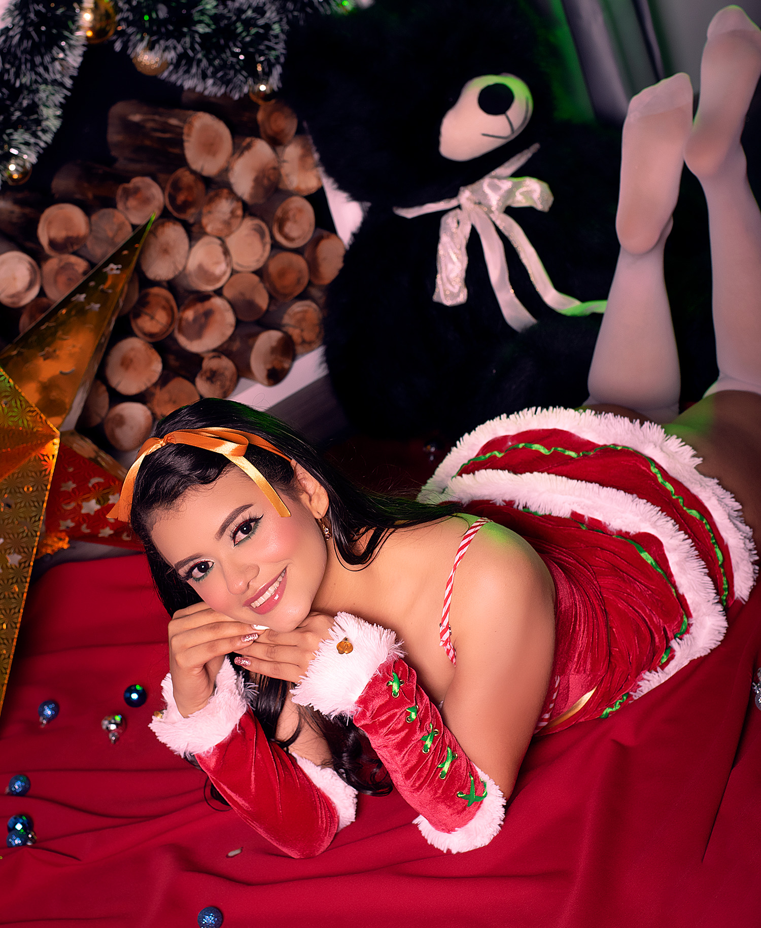 Live sex webcam photo for EmiliaJons #7918010