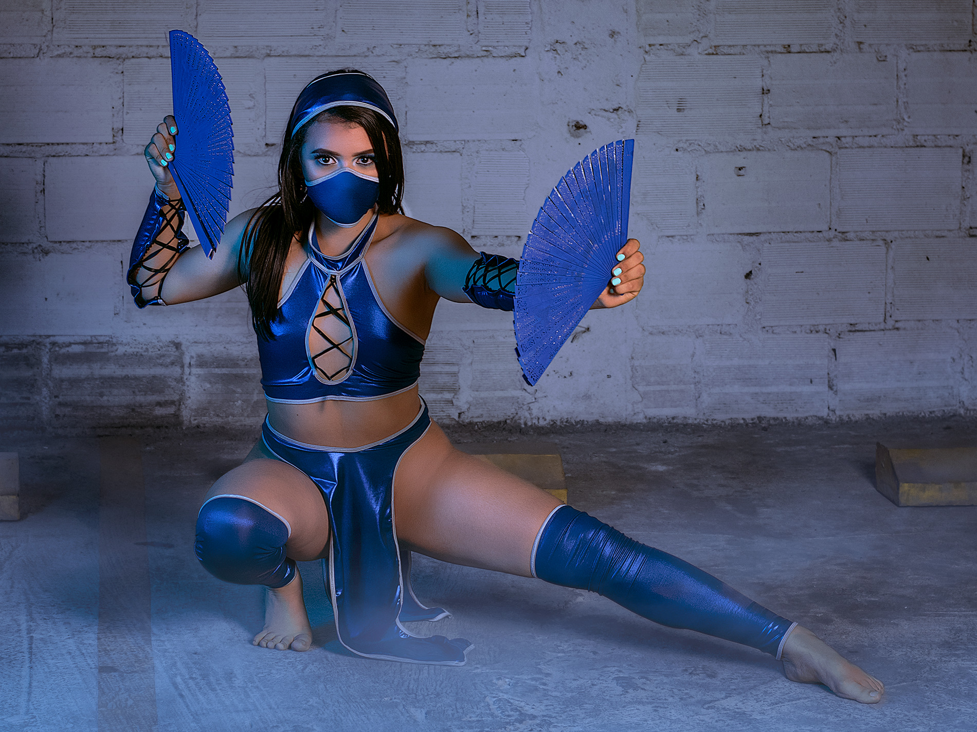 Live sex webcam photo for EmiliaJons #7917982