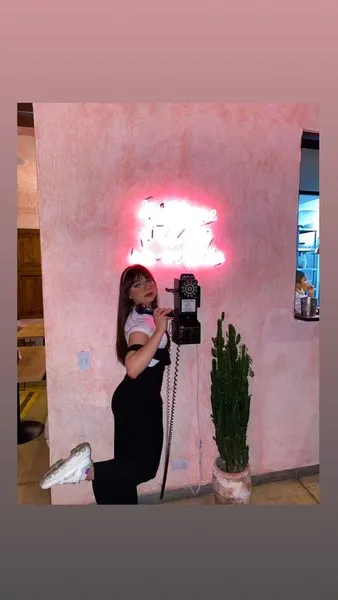 Live sex webcam photo for Janne_Carter #2350395