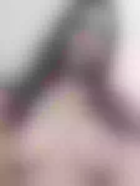 Live sex webcam photo for SeleneStewart #3000736