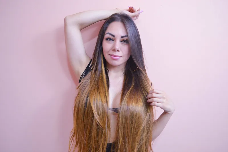 Live sex webcam photo for TamaraBlair #2467968