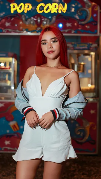 Live sex webcam photo for KendallFoxy #3217135