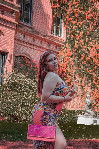 Live sex webcam photo for CandyColeman #2572462