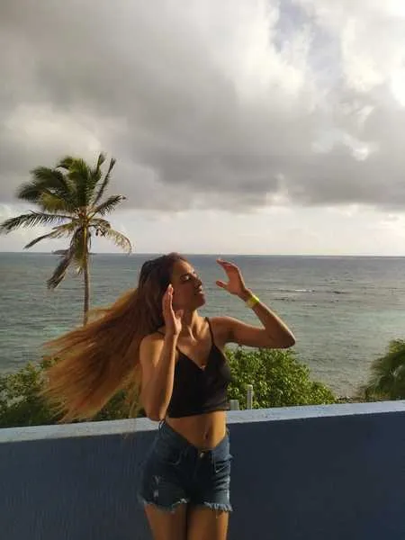 Live sex webcam photo for SophiaMars #2564367