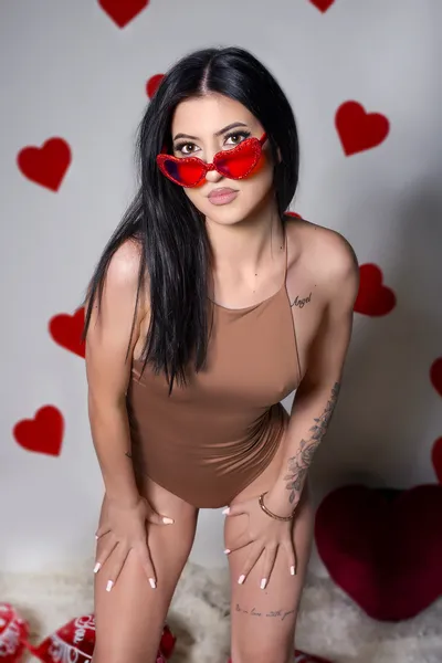 Live sex webcam photo for AnnaWestwood #4111494