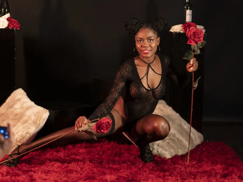 Live sex webcam photo for mely_noah #2358682