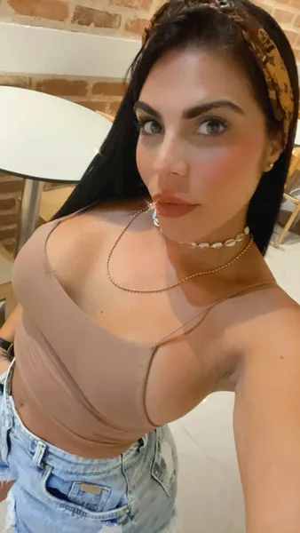 Live sex webcam photo for valeriecruzz #2983824