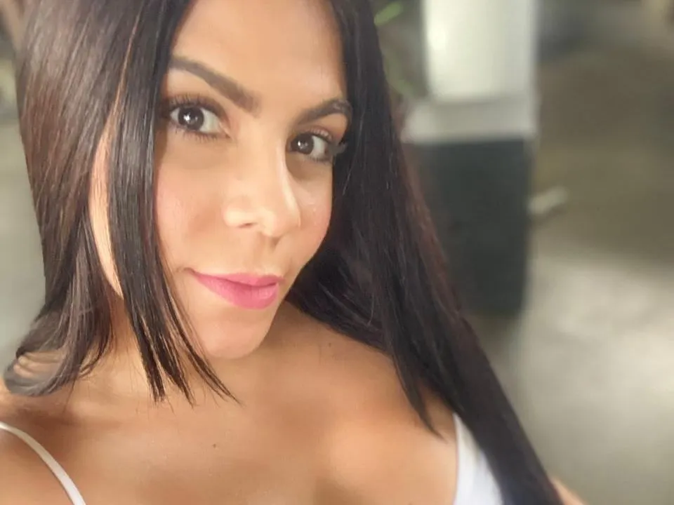 Live sex webcam photo for valeriecruzz #3989959