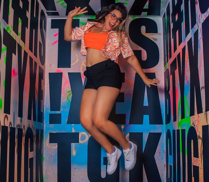 Live sex webcam photo for AprilHarper #3545108