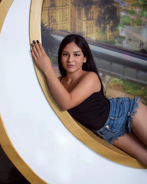 Live sex webcam photo for RoxyEvanss #3414603