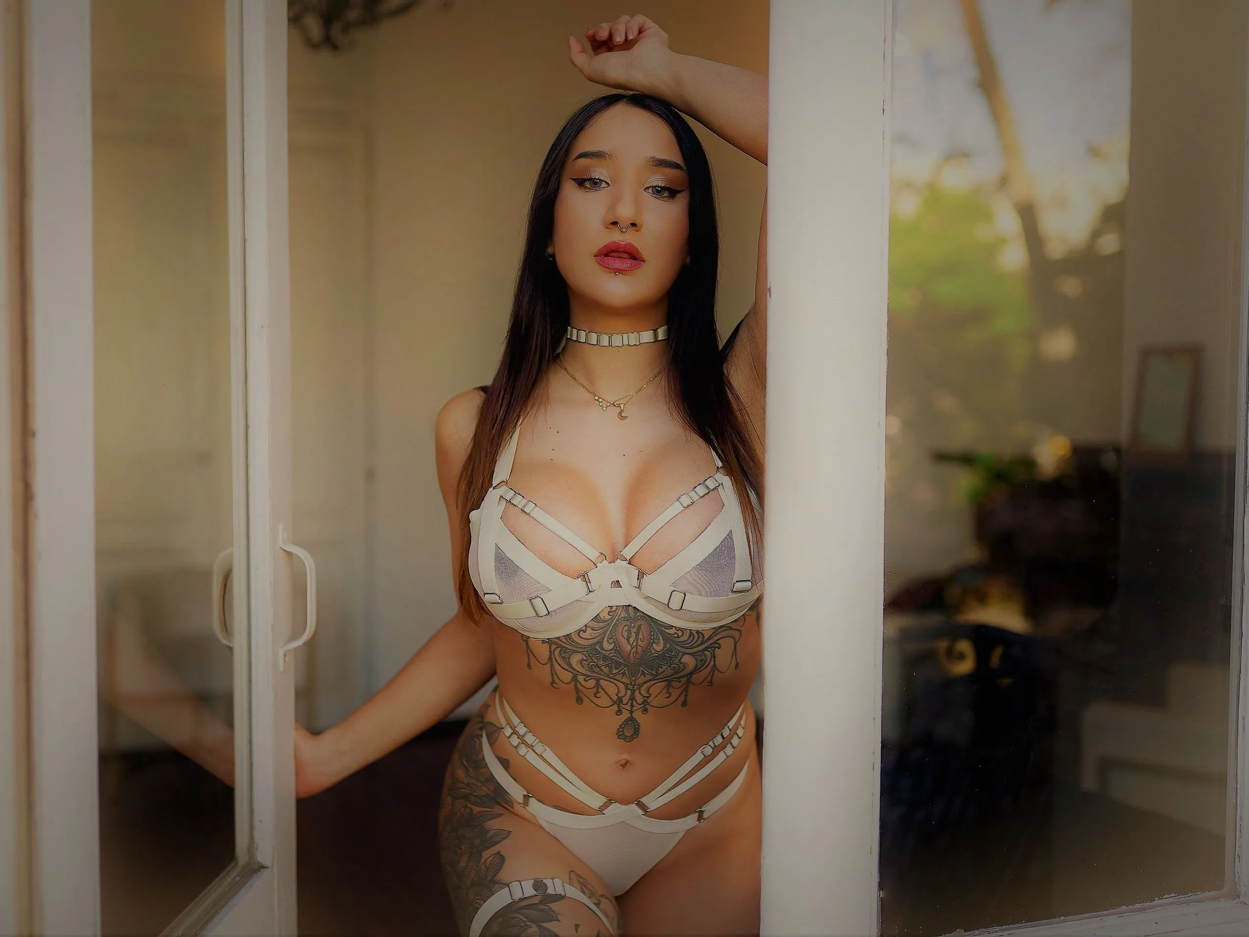 Live sex webcam photo for Valorahx #5490377