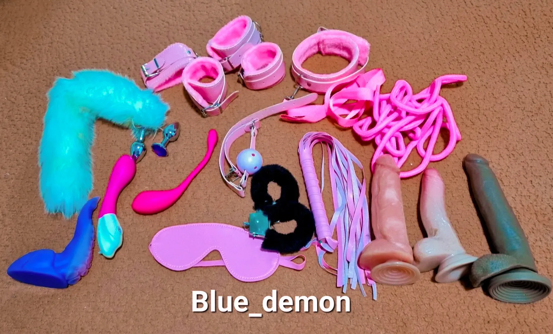 Live sex webcam photo for bluedeemon #6077265