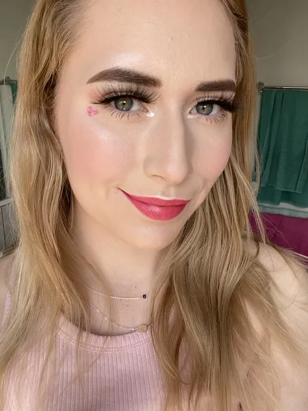 Live sex webcam photo for RubysCharm #2633964