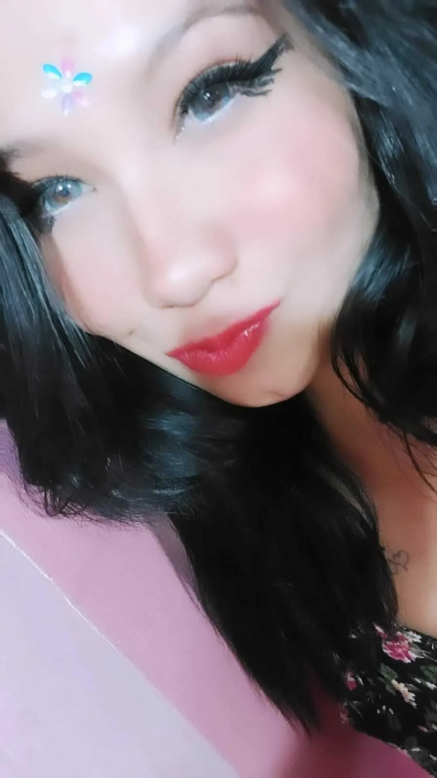 Live sex webcam photo for ninakisslove #7782033