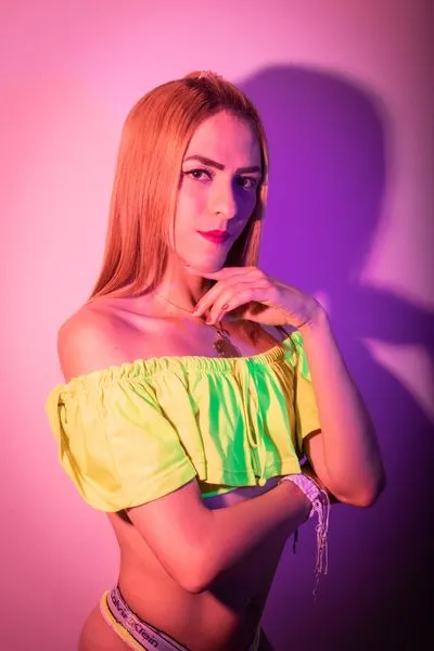 Live sex webcam photo for dollcamila #2468633